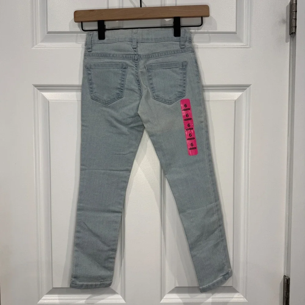 The Childrens Place Girls Super‎ Skinny Jeans Light Wash Denim Size 6 NWT